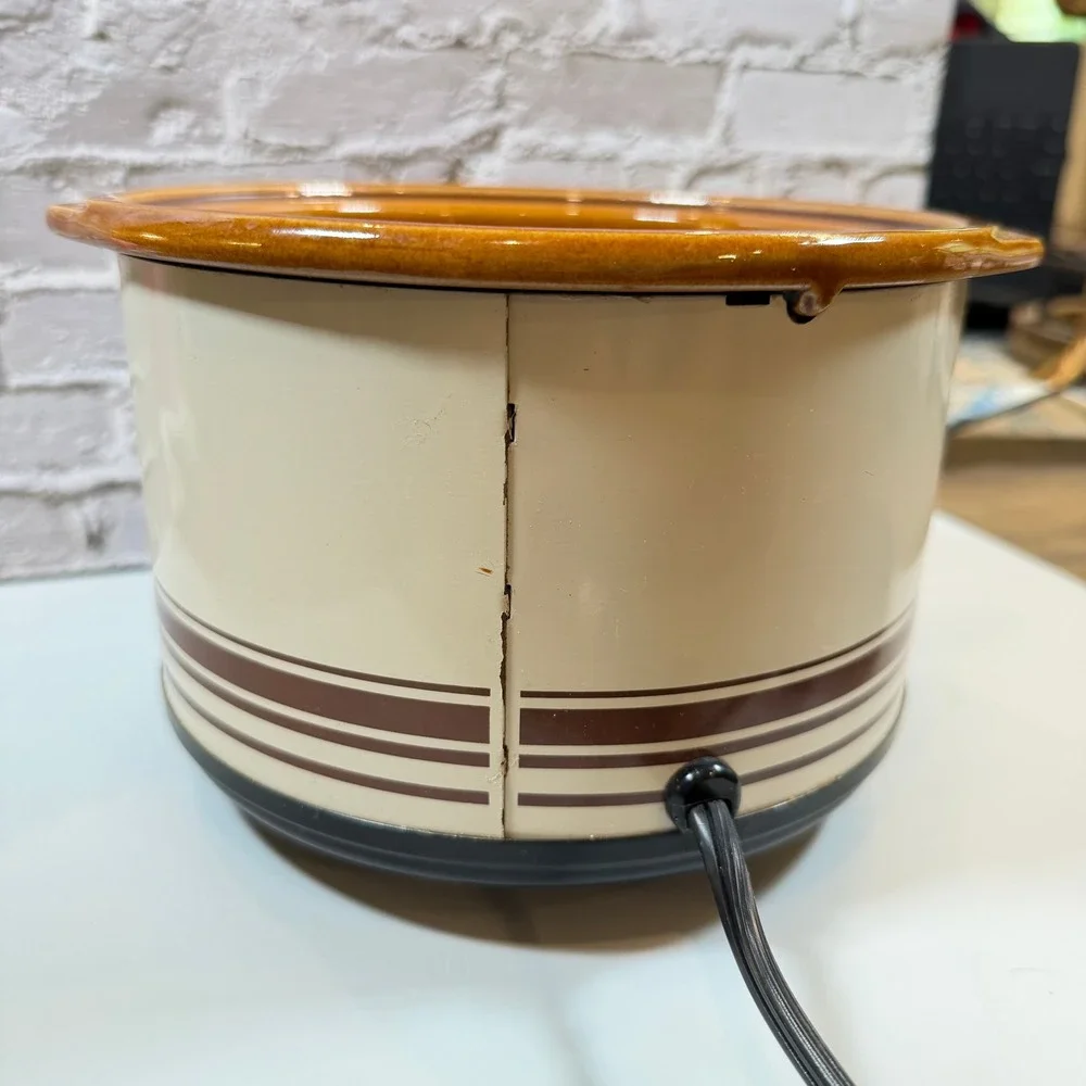 Rival Crock-Ette Slow Cooker 1 Quart Beige Brown Model 3205 Vintage 70s Works